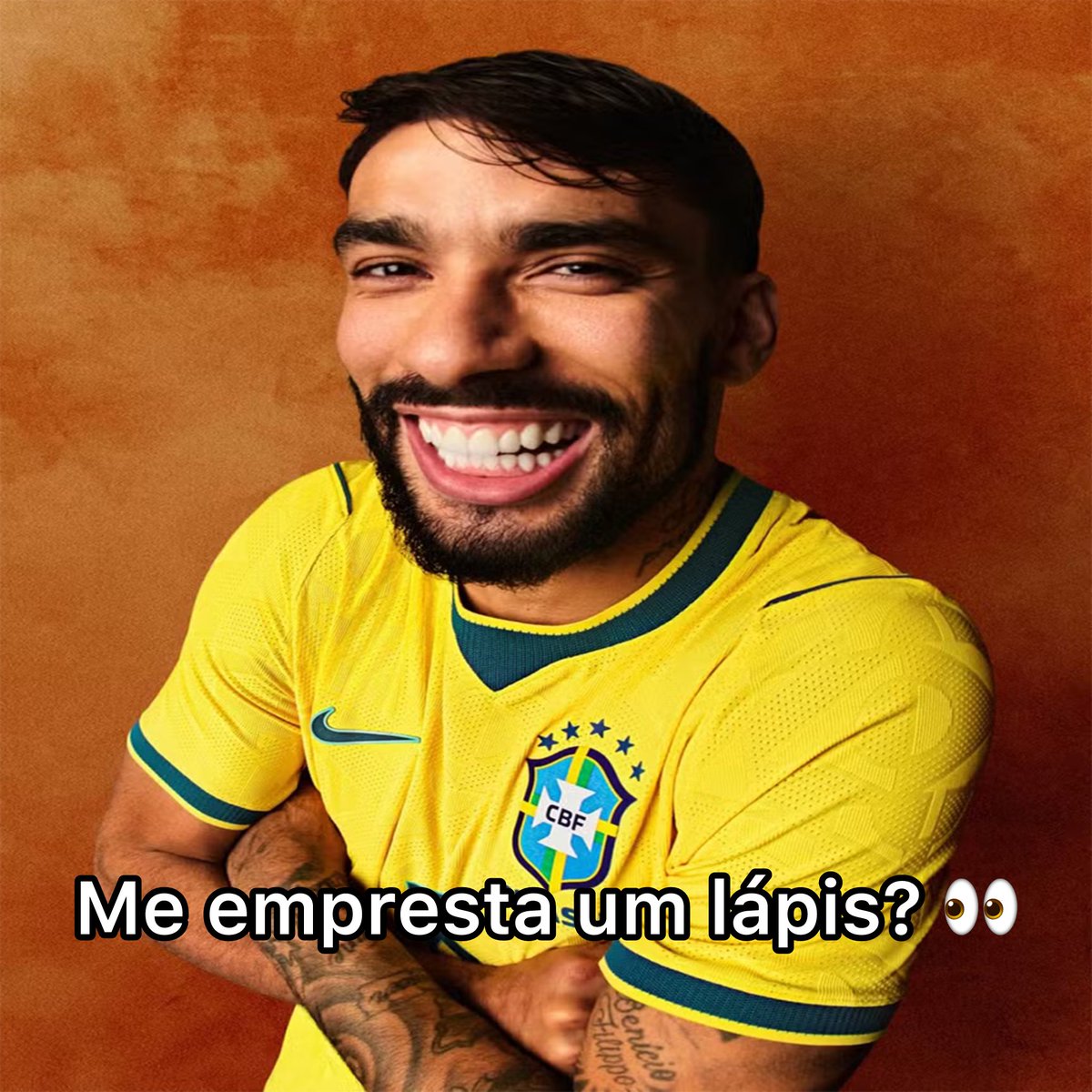 *Meu estojo some*

Meu amigo no auge do disfarce: