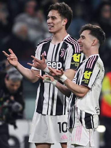 J| Forzayo tweet media