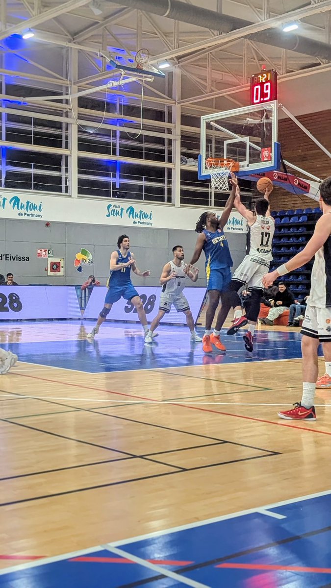 Class Bàsquet Sant Antoni tweet media