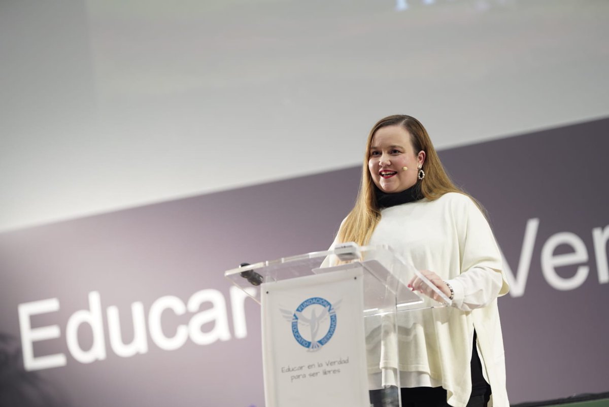 Fundación Educatio Servanda tweet media