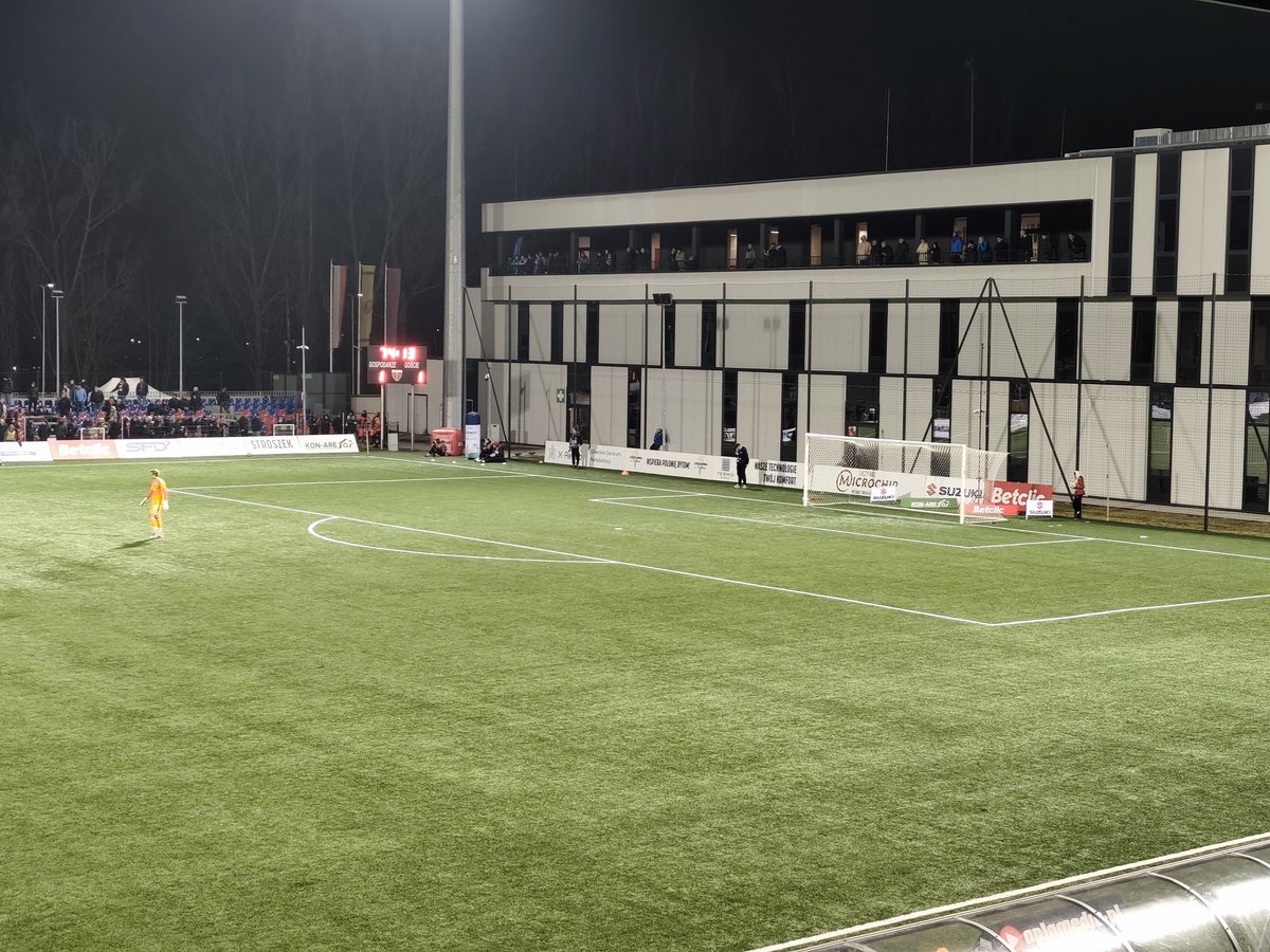 LukaPawlik's tweet photo. Mecz z udziałem @PoloniaBytom i @KP_GKSTychy z widoku aparatu 📷
#1Liga #BYTTYC https://t.co/C8DjdRac3z