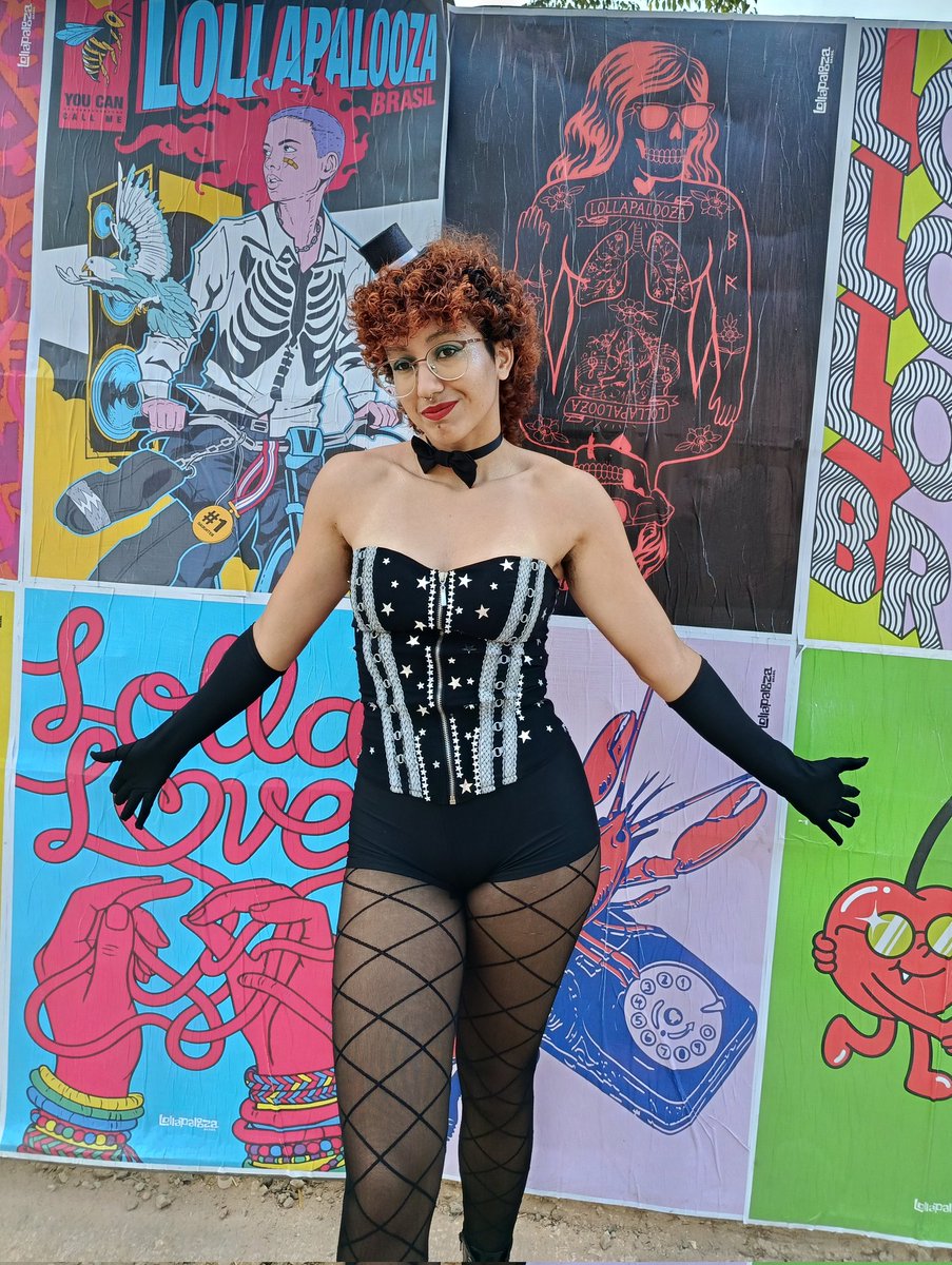 the ana who fell to earth 🛸 tweet media