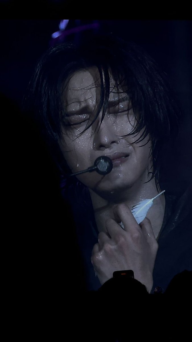 lili ᓚᘏᗢ tweet media