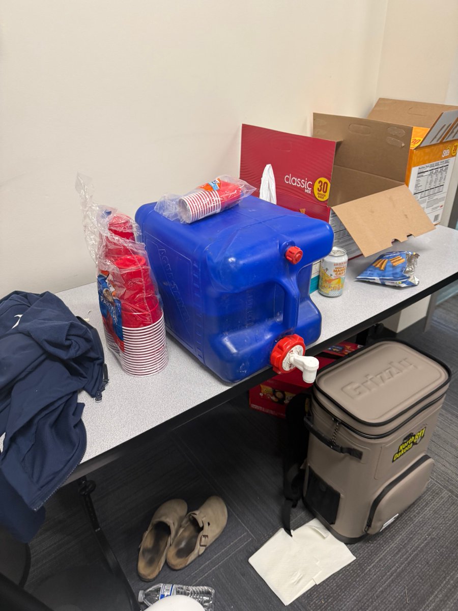 KC NoDak Brim 🇺🇸 tweet media