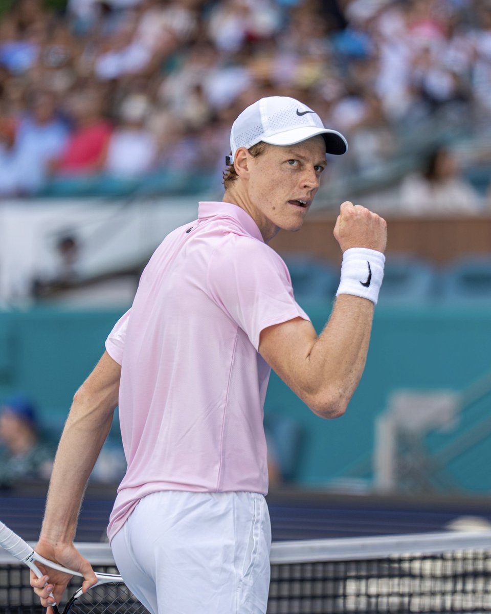 Jannik Sinner tweet media