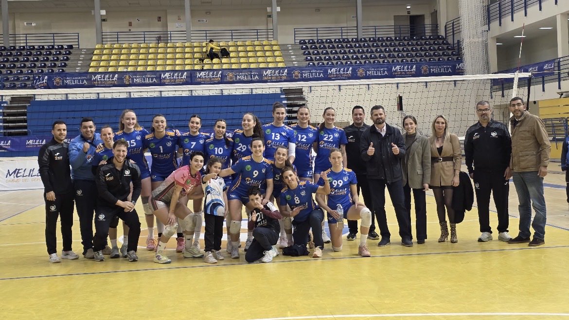 cvmelilla's tweet photo. ⚔️PlayOff Liga Iberdrola
Las #Gladiadoras golpean primero para soñar con unas semifinales.
Vamos #Melilla seguimos soñando con hacer historia 💙🏐🙌
@melilla_deporte
@tv_melilla
@MelillaTurismo
@GobiernoMelilla
@MigueFerBon
@imbrodamelilla https://t.co/nQ8uqCLHG6