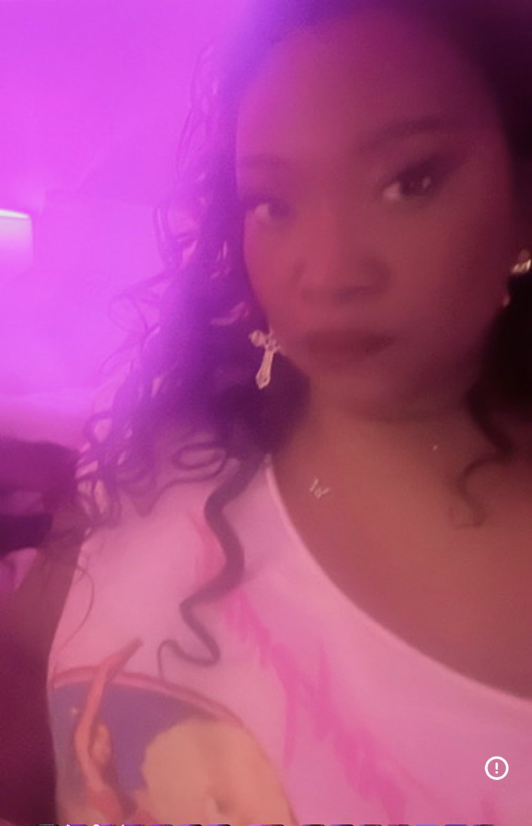 KayLay _80 tweet media