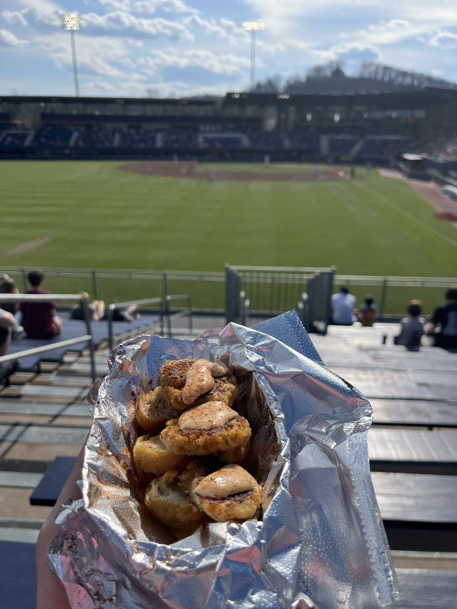 Coach Colin Davis tweet media