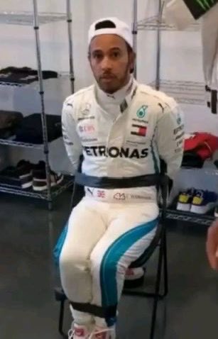 Cha 🇷🇺 ✨ tweet media