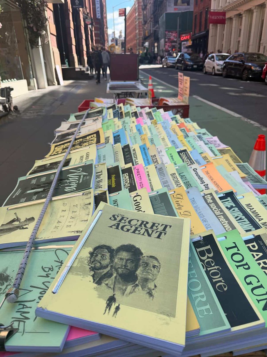 Kleber Mendonça Filho tweet media