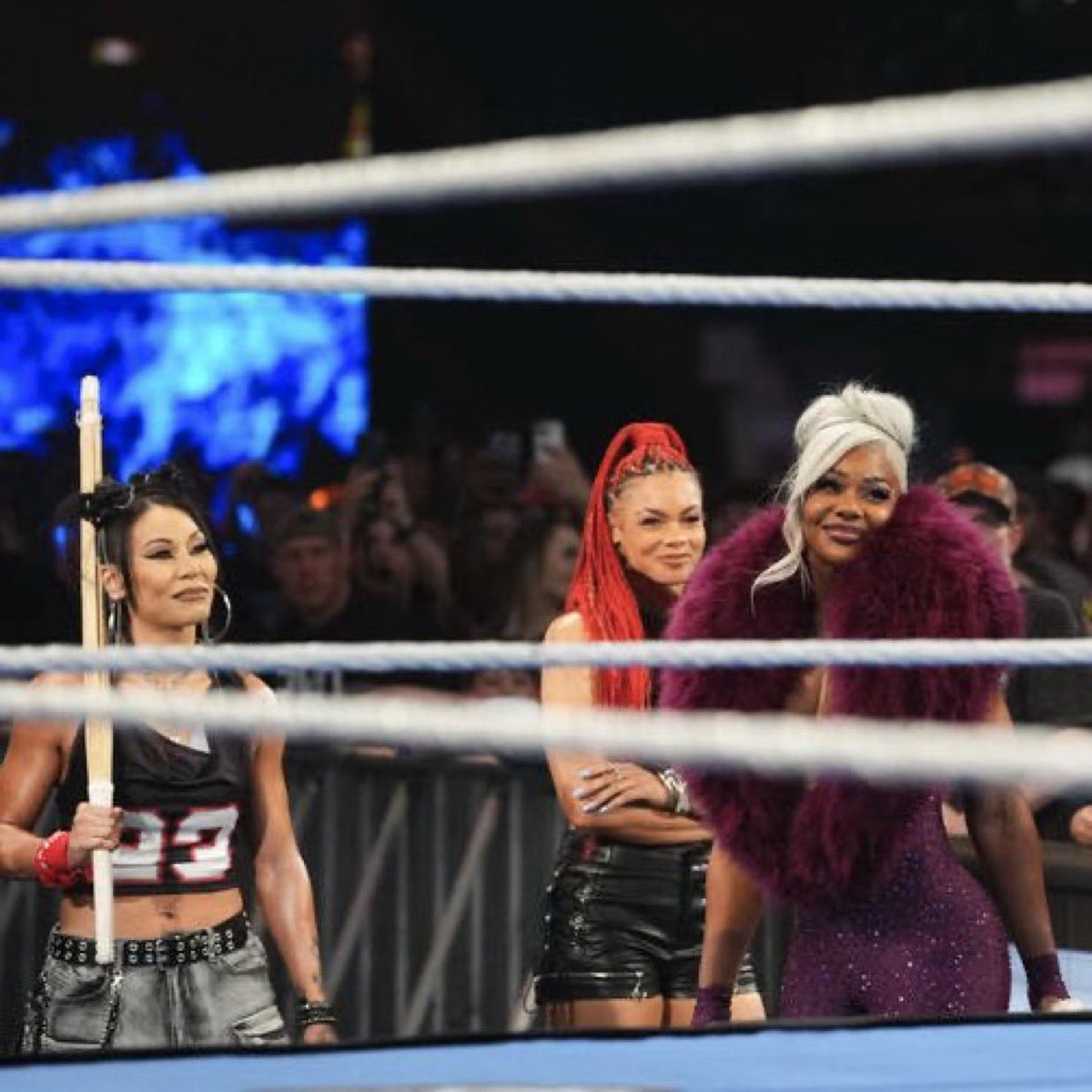 𝓂𝒾𝒶𝒽 ⚡︎ tweet media