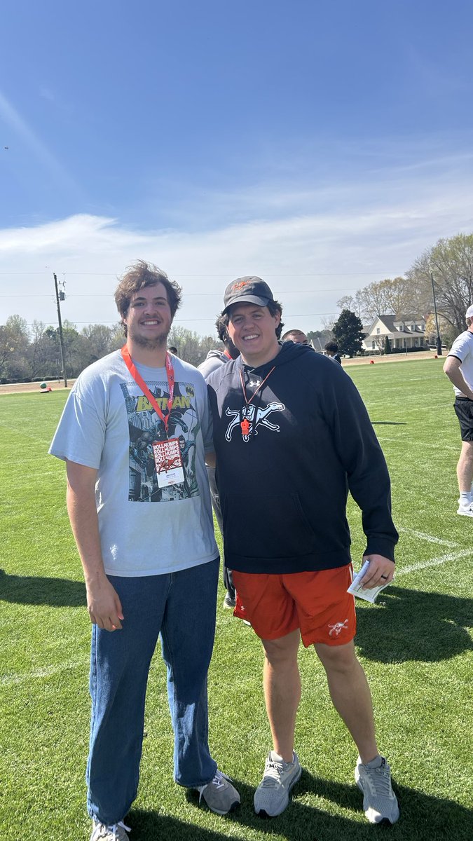 Ames Oliver tweet media