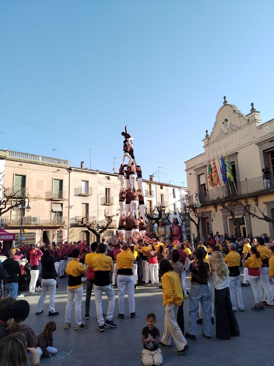 Revista Castells tweet media