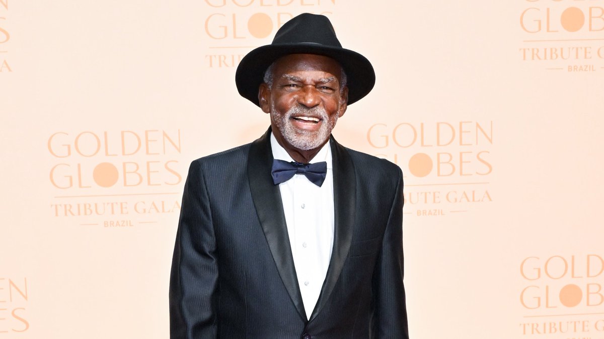 Golden Globes tweet media