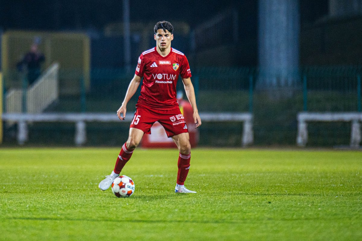 MiedzLegnica's tweet photo. ⏱️ 90' Co najmniej 5⃣ minut doliczonych do drugiej części spotkania. 
---
Polonia Warszawa 1⃣:1⃣ Miedź Legnica
#POLMIE
📺 @TVP3Regiony, https://t.co/ak2JoyTJWZ https://t.co/lxjUs9g8PU