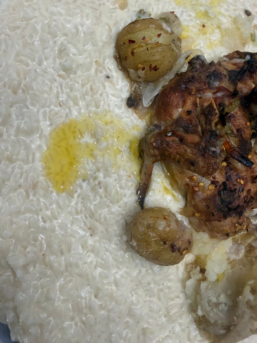 غَيْث tweet media