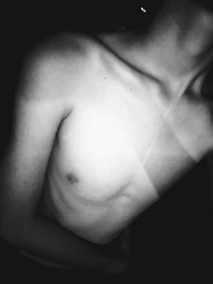 托普泽夫 tweet media