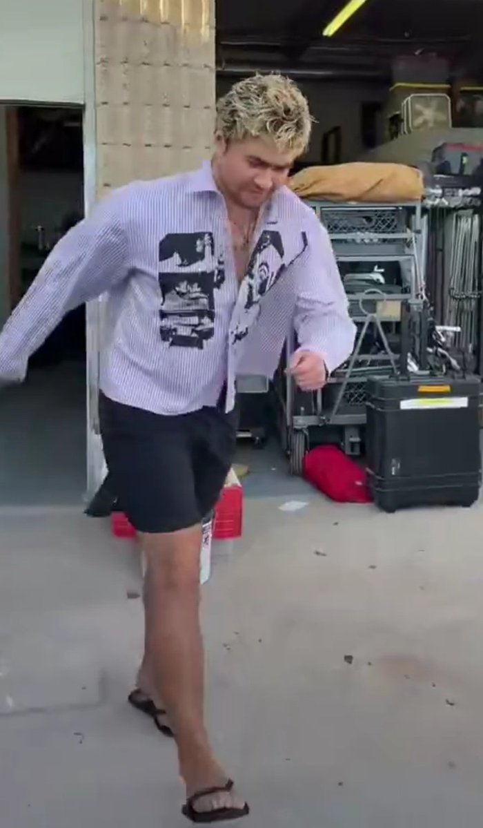 ★ rory ★ tweet media