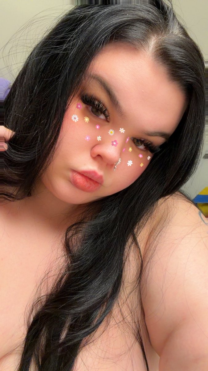 Smiles_Brii's tweet photo. @mmmilkygf @Welovetofreak BBW queens

https://t.co/JaUlG4M1eX https://t.co/T0JvXRhLqj