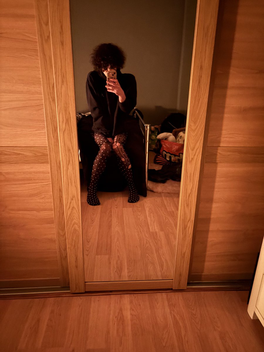 kitty (carmen) tweet media