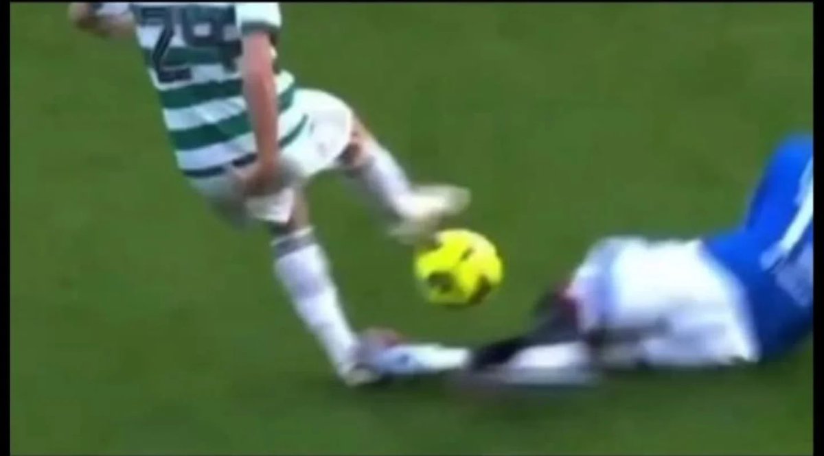 The Huddle 🍀🏴󠁧󠁢󠁳󠁣󠁴󠁿🤝🇵🇸 tweet media