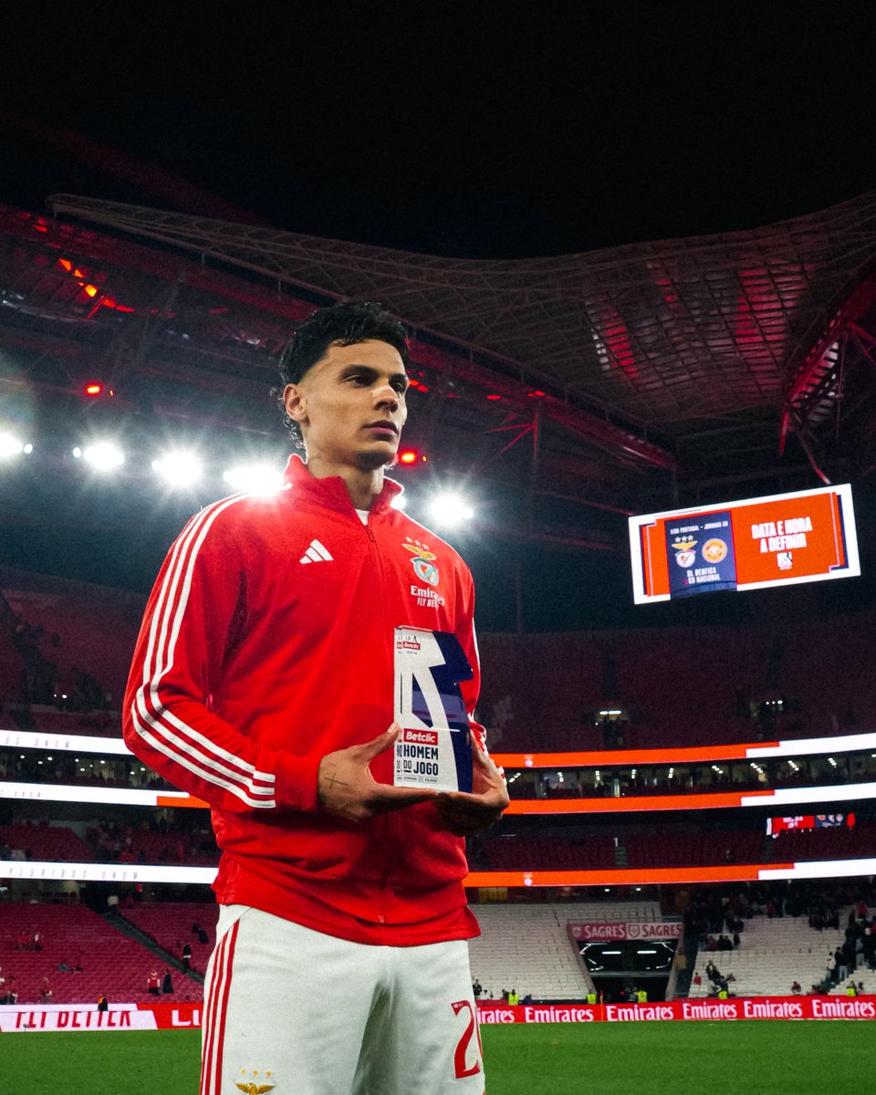 SL Benfica tweet media