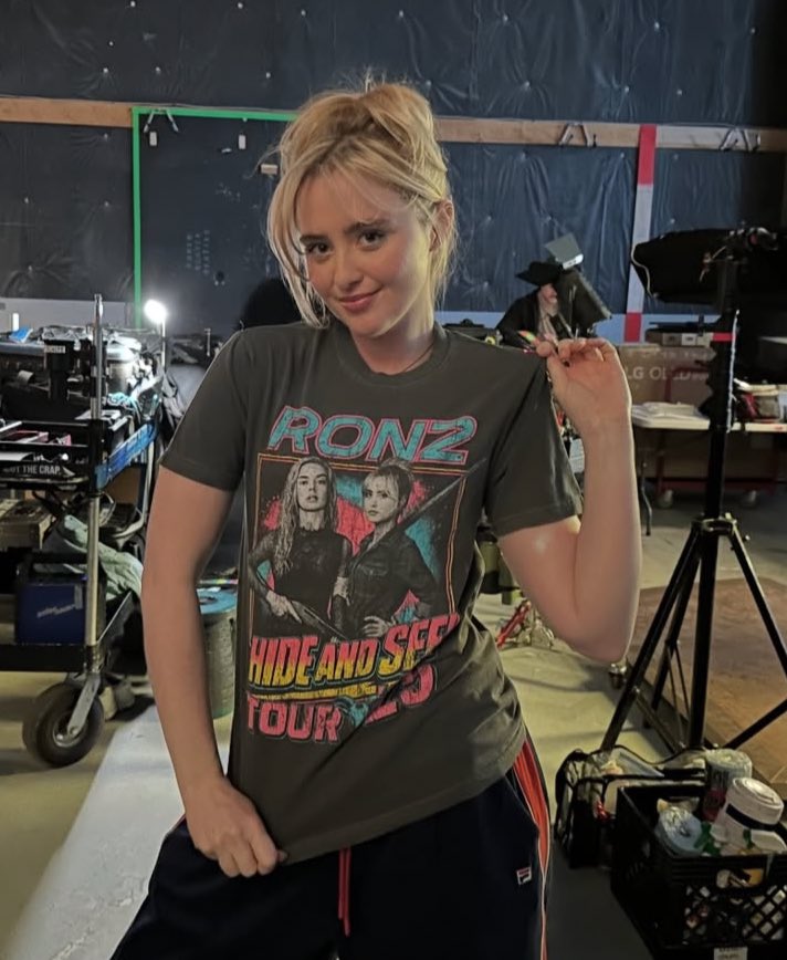 𝔥𝔞𝔫𝔫𝔞𝔥 tweet media