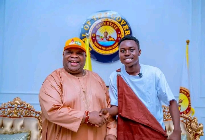 unique A'wears tweet media