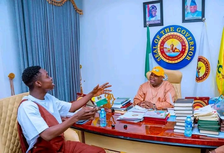 unique A'wears tweet media