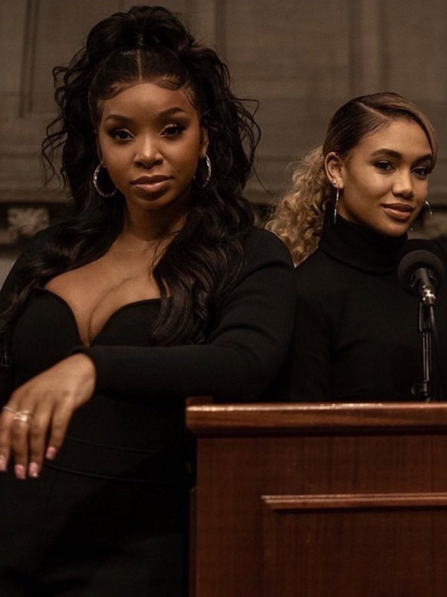 Female Rap Room tweet media