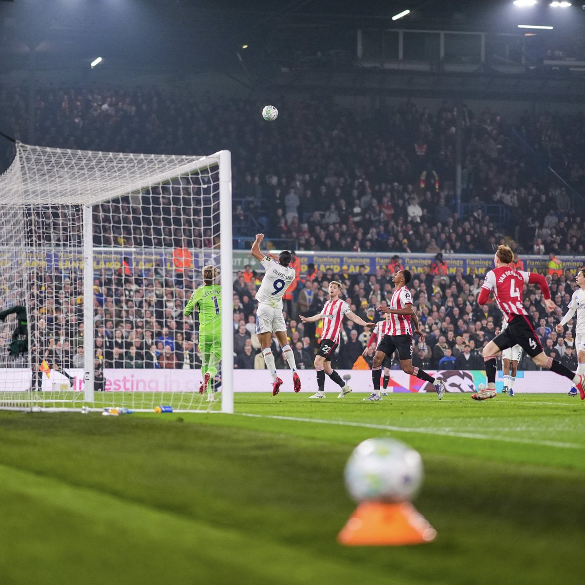 Leeds United tweet media