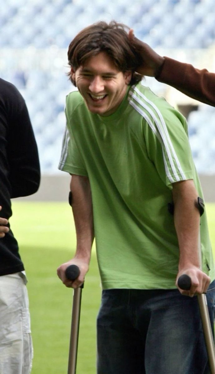 Messi Perfect Shots tweet media