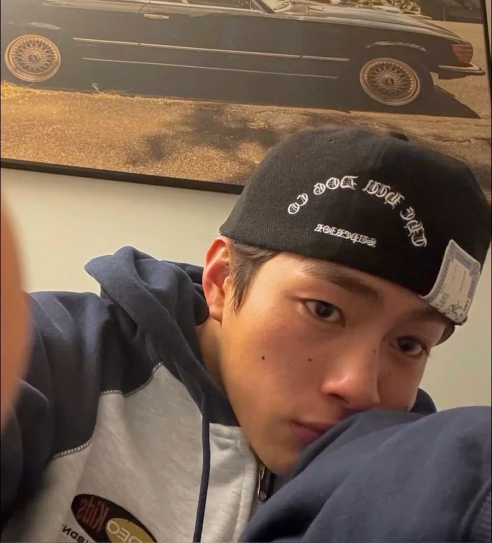 USE ' HEY / ✉️ ' - ENGLISH ONLY tweet media