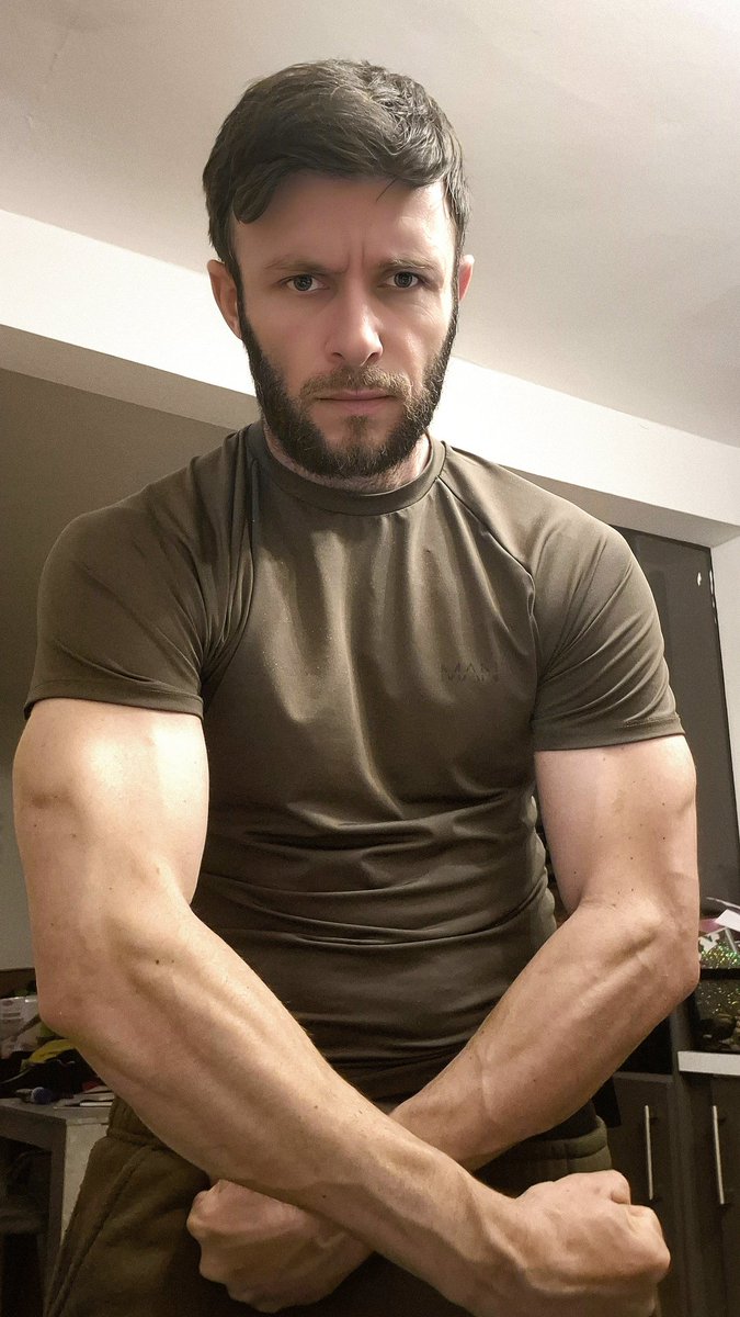 Jake takes cash 👨 tweet media