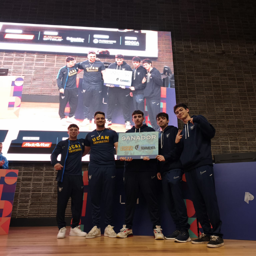 koneatv's tweet photo. Ucam University vence 2-0 a Kawaii Kiwis y es el campeón de la PLAY GEN CÓRDOBA, la primera parada del Circuito Tormenta 2026. 🏆

El equipo universitario compuesto Knika, Gromix, Siler, Yoangi y Mega lideran la clasificación del CT. https://t.co/N9PUhVws8H