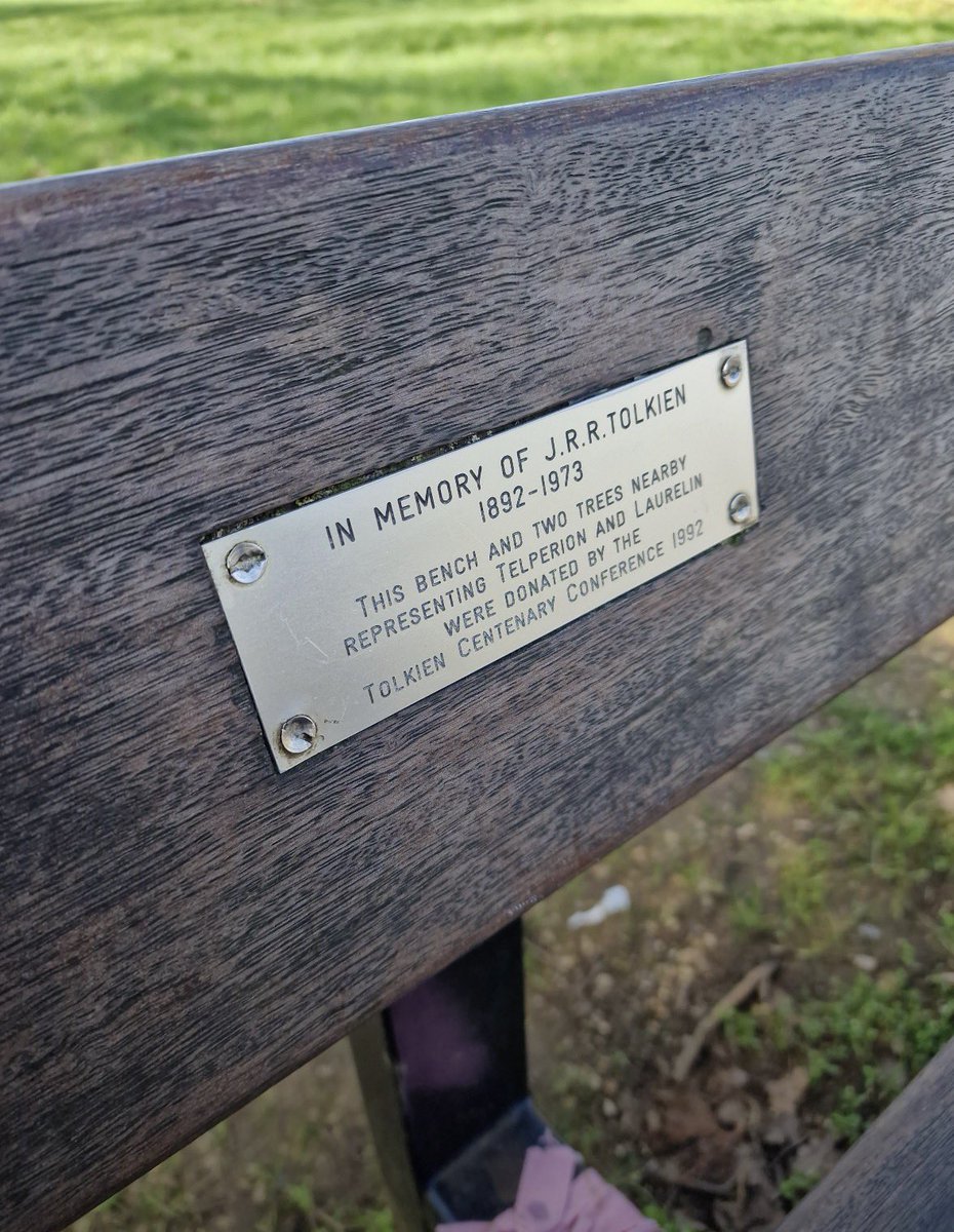 Tolkien World tweet media