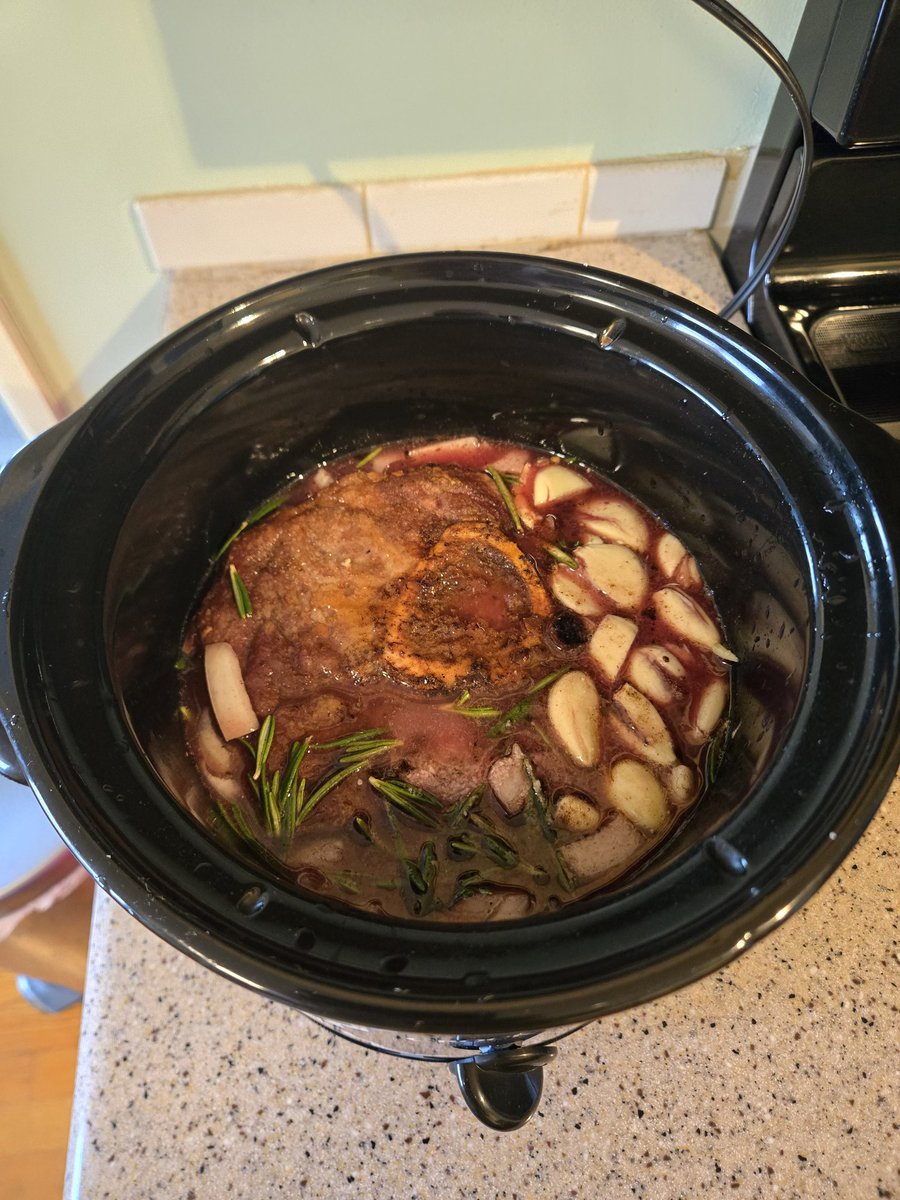 QuintusCurtius tweet media