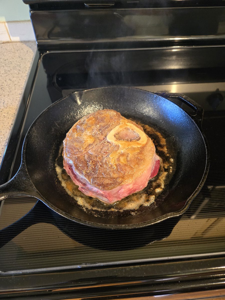 QuintusCurtius tweet media