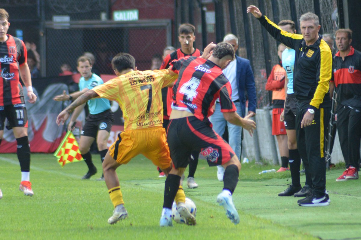 Club Atlético Mitre tweet media