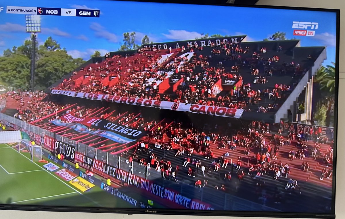 CENTRAL CAMPEÓN 2025🇺🇦 tweet media