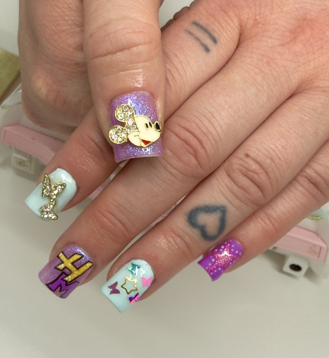 LEIA LOVES HANNAH 🎸 tweet media