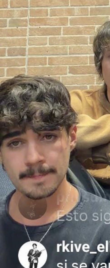 fer/sopita🍜 tweet media