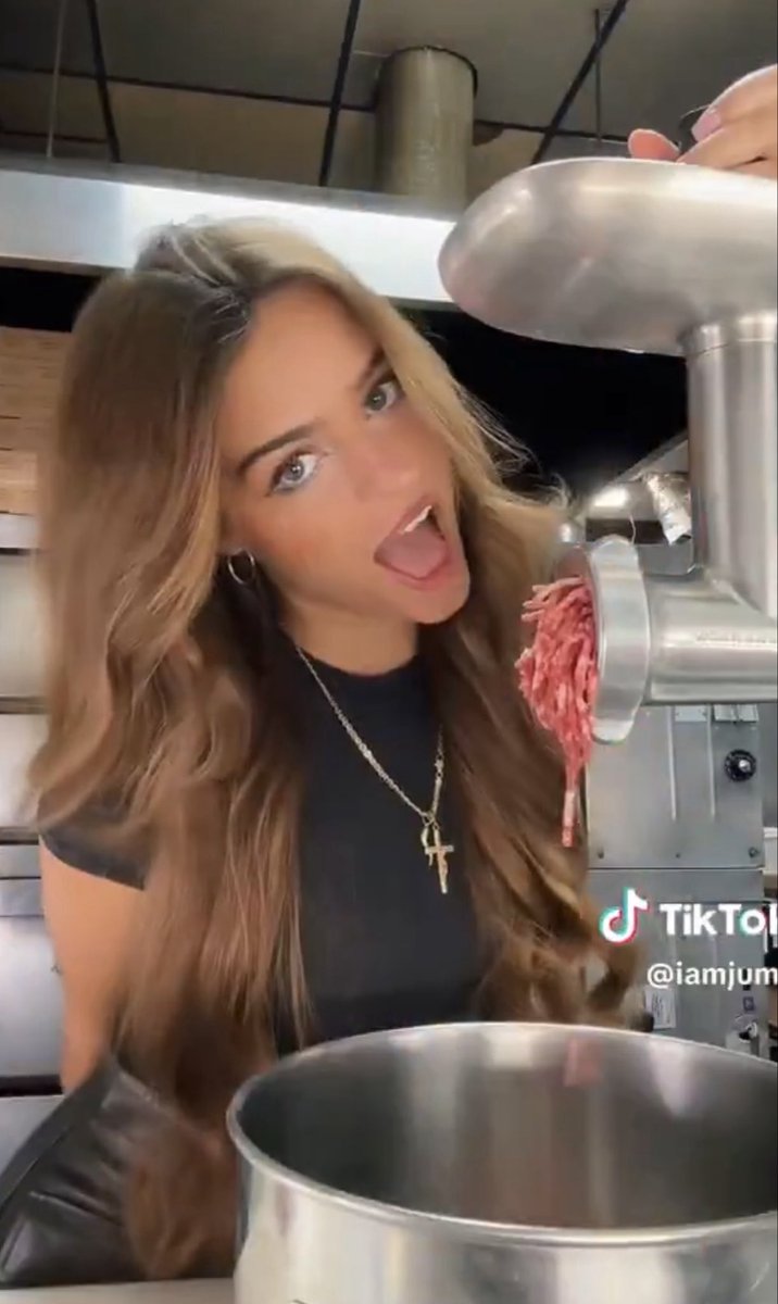 Faid-Pool tweet media