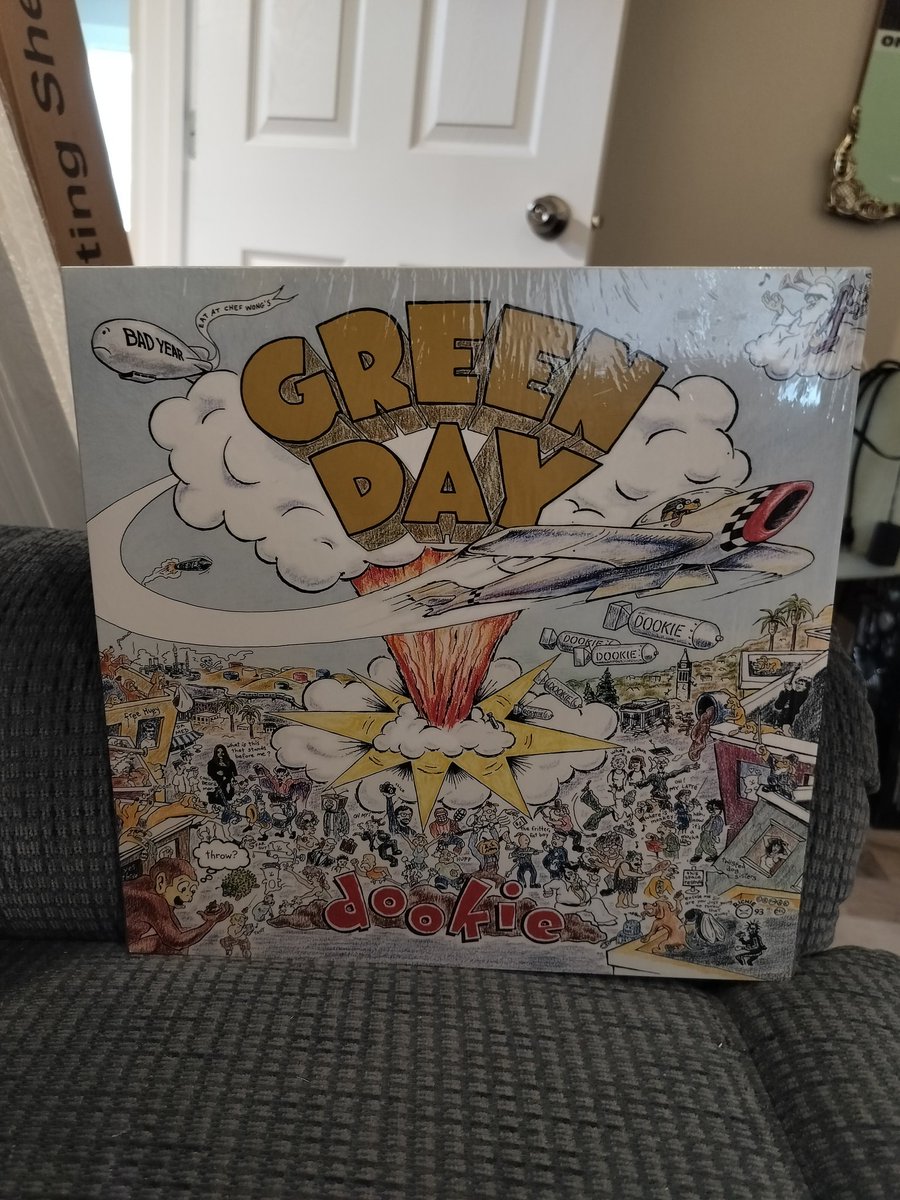 Green Day - Dookie

The 1994 major label debut.

#90s #90smusic #saturday90svinylrevival #punk #924gilman