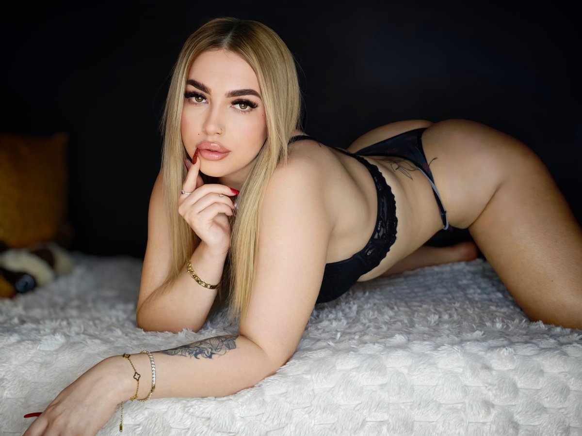 Godess Zara tweet media