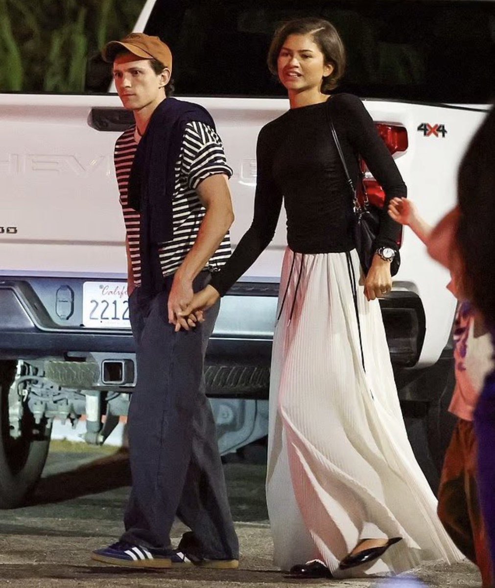 celebsnapz tweet media