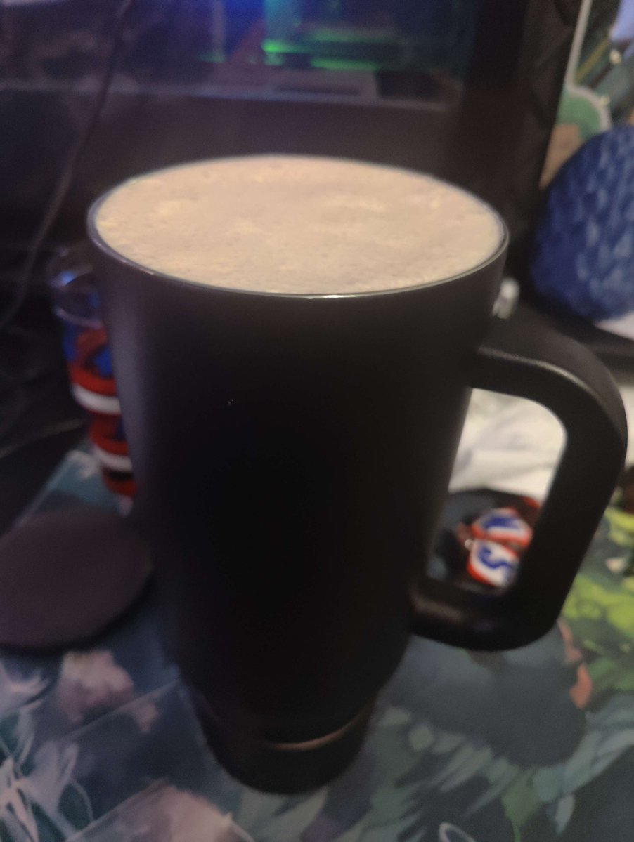 Sandy Lightning tweet media