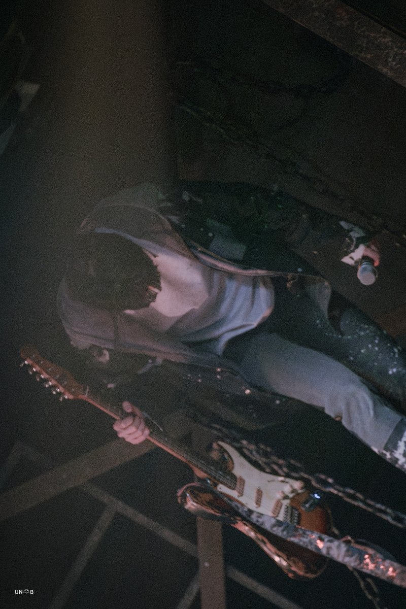 260321밤
뮤지컬 #펑크 커튼콜데이

레오 役 #김서환