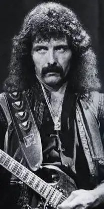 rat king 🐀 tweet media