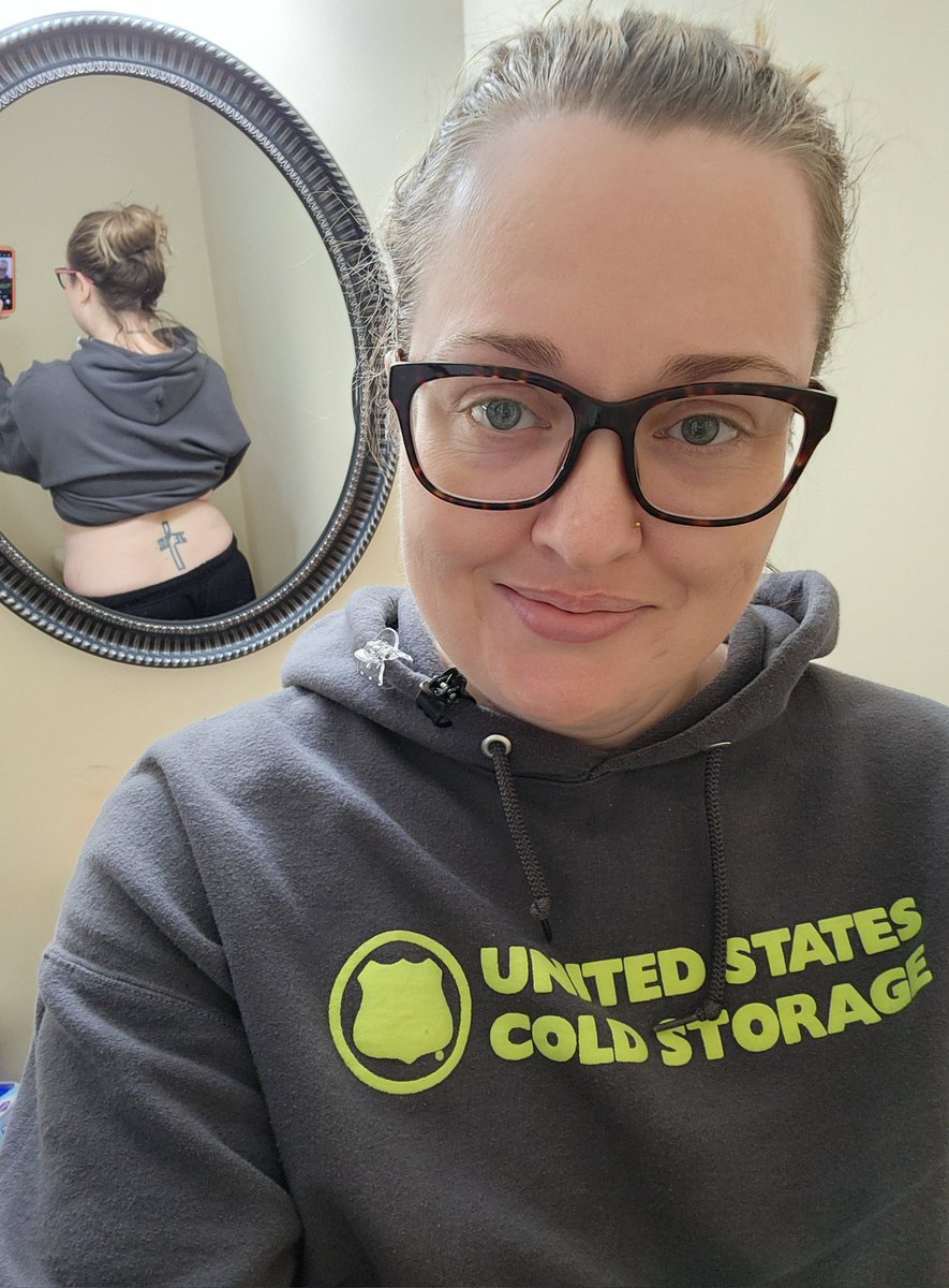 ✨️sparkling water savant ✨️ tweet media